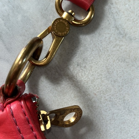 Marc by Marc Jacobs  Crossbody bag   coral red  GUC refurb. 2 Turnlock Front Poc - Picture 8 of 16